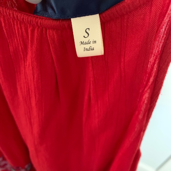 Red Boutique Tank - Picture 2 of 2